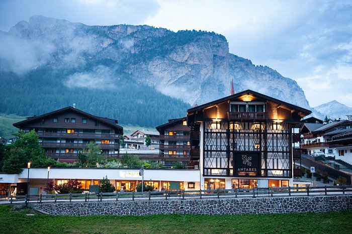 NUOVI APPARTAMENTI HOTEL & RESIDENCE ANTARES – SELVA DI VAL GARDENA (BZ)